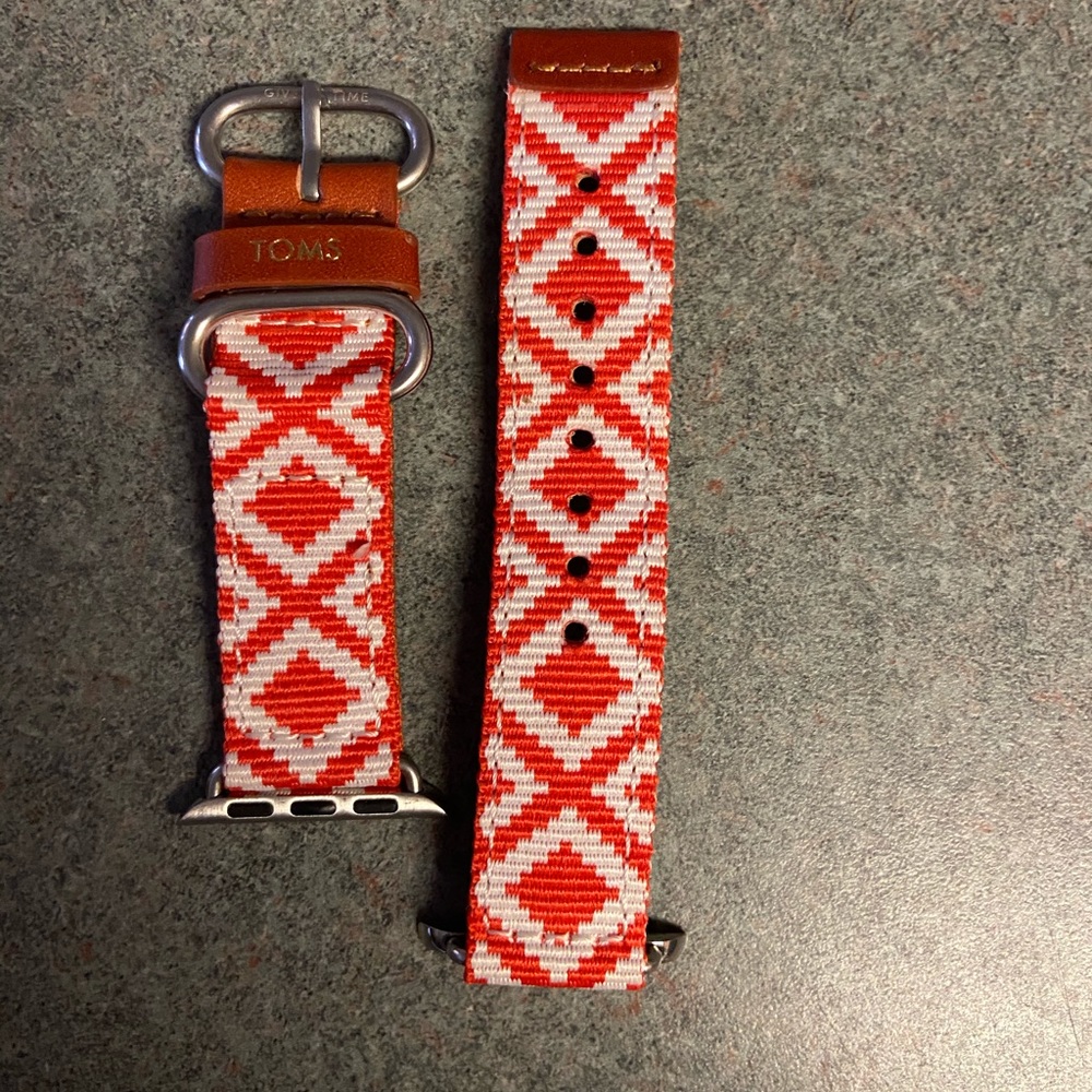 NWOT TOMS Apple Watch Band 38mm
